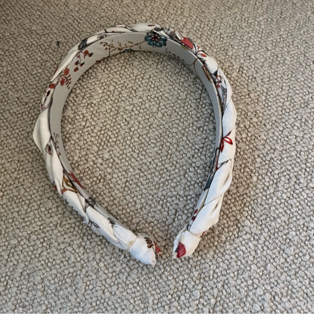The Avenue Women’s Brio Braided Headband in Floral Print, One Size, NWOT